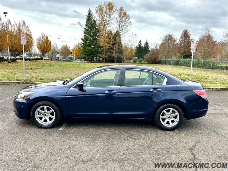 2011 Honda Accord LX Automatic 34-MPG   - Photo 6 - Hillsboro, OR 97123