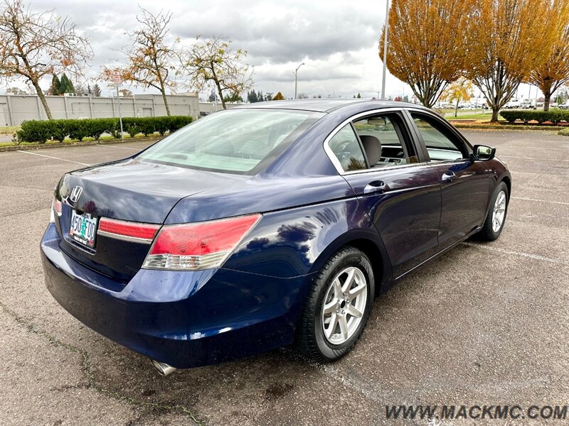 2011 Honda Accord LX Automatic 34-MPG   - Photo 7 - Hillsboro, OR 97123