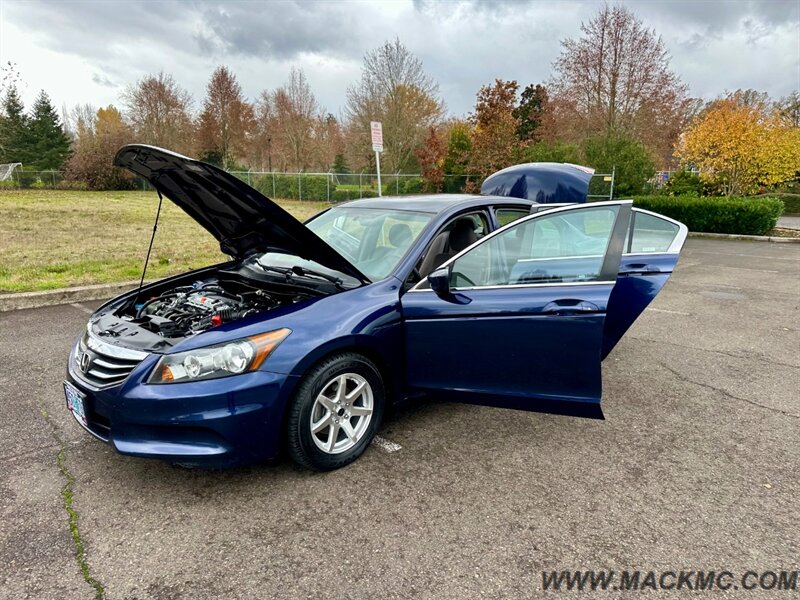 2011 Honda Accord LX Automatic 34-MPG   - Photo 20 - Hillsboro, OR 97123