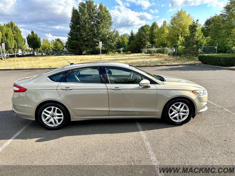 2015 Ford Fusion SE   - Photo 8 - Hillsboro, OR 97123