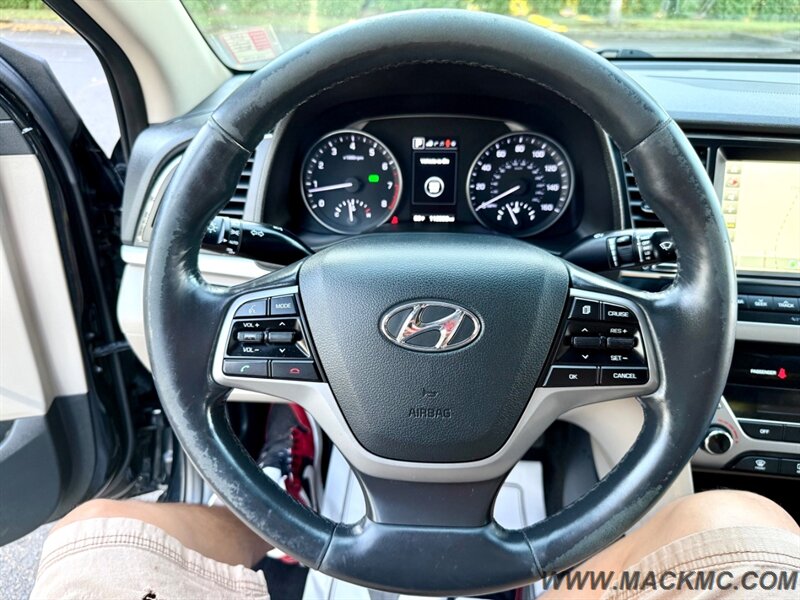 2017 Hyundai ELANTRA Limited Leather back Up Camera New Tires   - Photo 24 - Hillsboro, OR 97123