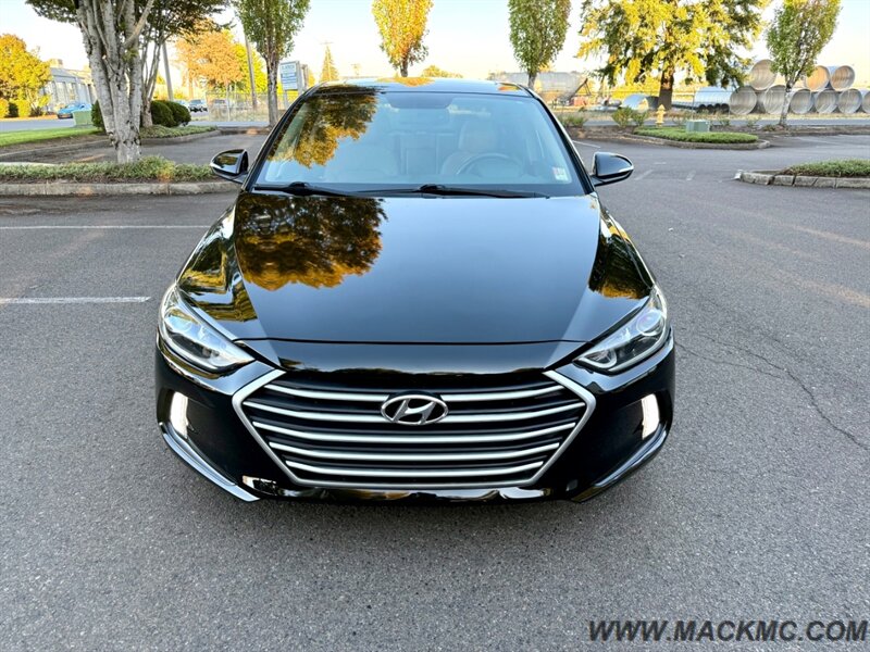 2017 Hyundai ELANTRA Limited Leather back Up Camera New Tires   - Photo 4 - Hillsboro, OR 97123