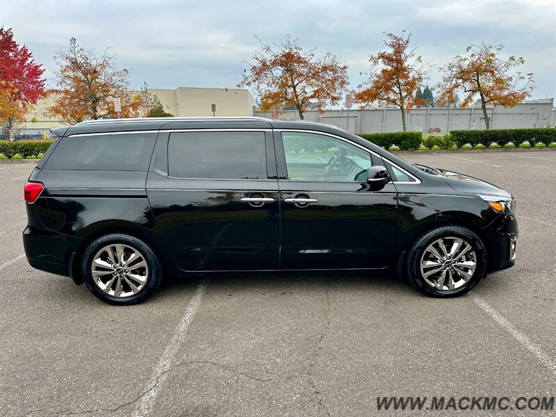 2015 Kia Sedona SX Limited Fully Loaded Dual Roof back Up camera   - Photo 8 - Hillsboro, OR 97123