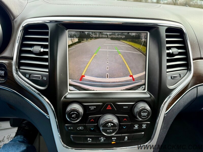 2014 Jeep Grand Cherokee Overland 62k low Miles Hemi V8 AWD   - Photo 15 - Hillsboro, OR 97123