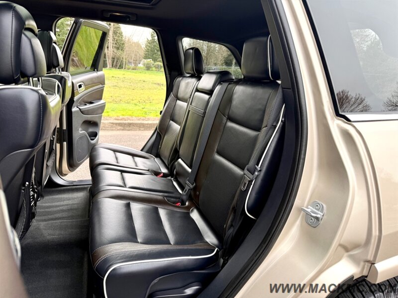 2014 Jeep Grand Cherokee Overland 62k low Miles Hemi V8 AWD   - Photo 21 - Hillsboro, OR 97123