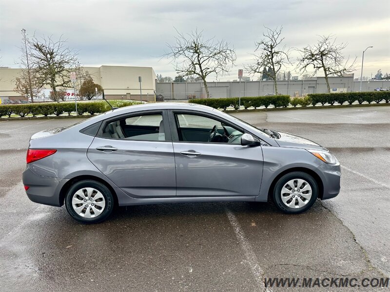 2017 Hyundai ACCENT SE Automatic Low Miles 36-MPG   - Photo 5 - Hillsboro, OR 97123