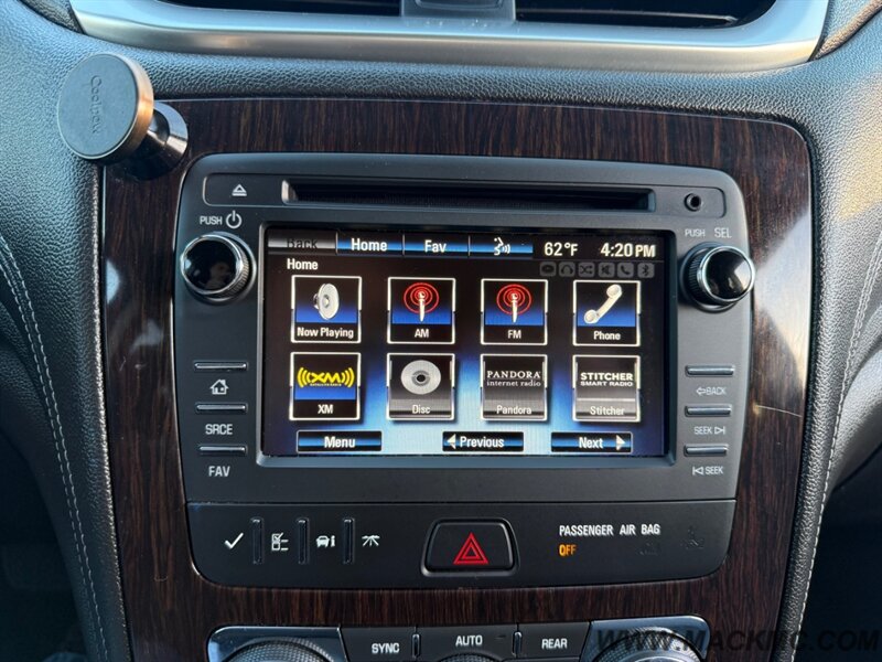 2016 Chevrolet Traverse LT 3RD Row Seating 74K Low Miles AWD   - Photo 16 - Hillsboro, OR 97123