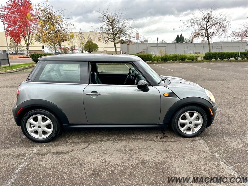 2010 MINI Cooper Base Leather moonroof Low 81K miles   - Photo 5 - Hillsboro, OR 97123