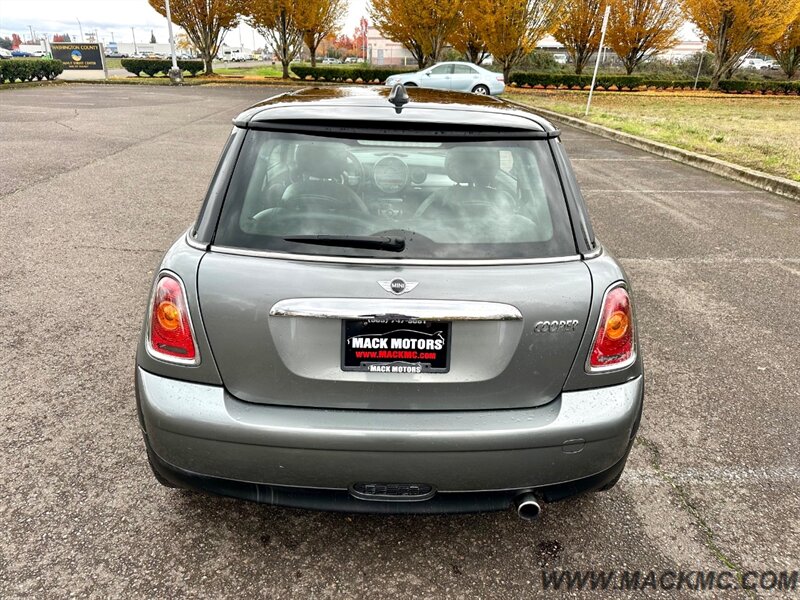 2010 MINI Cooper Base Leather moonroof Low 81K miles   - Photo 8 - Hillsboro, OR 97123