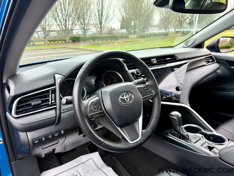 2019 Toyota Camry XSE   - Photo 18 - Hillsboro, OR 97123