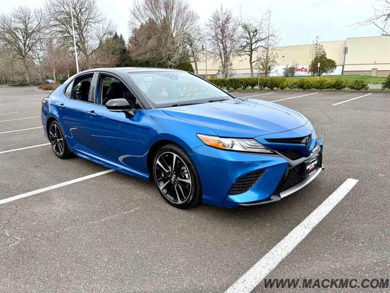 2019 Toyota Camry XSE   - Photo 6 - Hillsboro, OR 97123