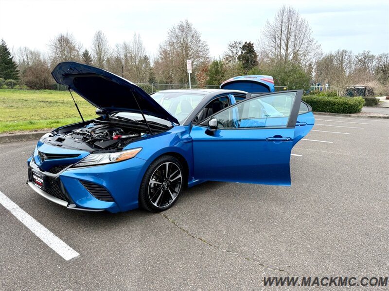 2019 Toyota Camry XSE   - Photo 28 - Hillsboro, OR 97123