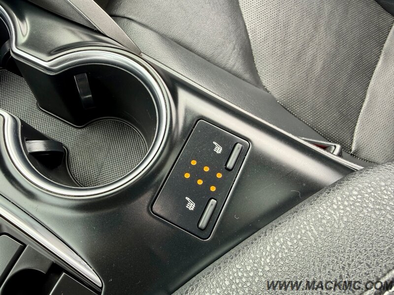 2019 Toyota Camry XSE   - Photo 23 - Hillsboro, OR 97123