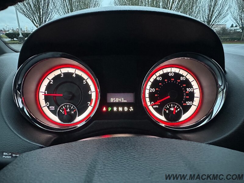 2018 Dodge Grand Caravan SXT   - Photo 13 - Hillsboro, OR 97123