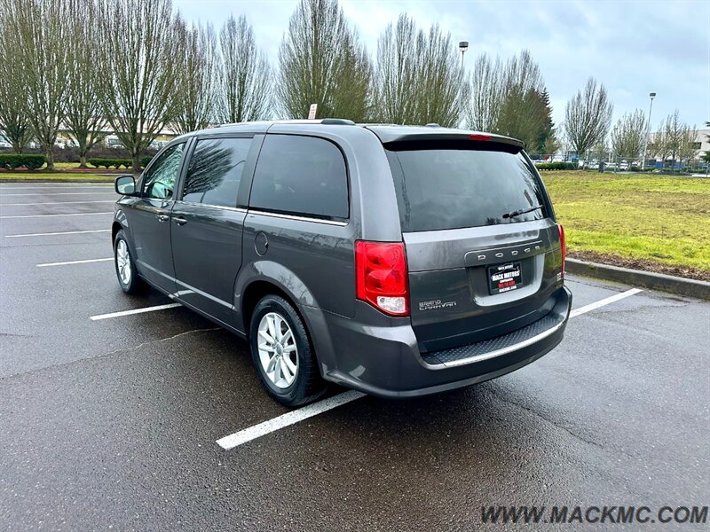 2018 Dodge Grand Caravan SXT   - Photo 8 - Hillsboro, OR 97123