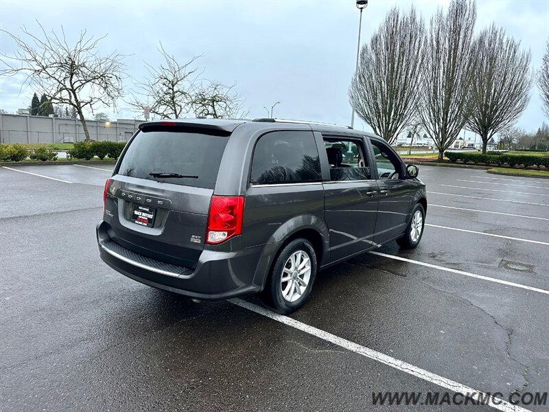 2018 Dodge Grand Caravan SXT   - Photo 9 - Hillsboro, OR 97123