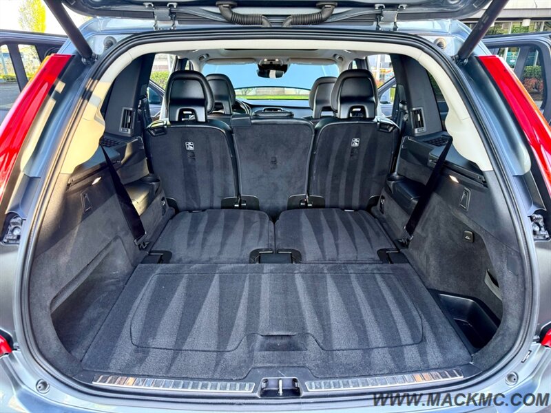 2017 Volvo XC90 T6 Momentum Pano Roof 3RD Wow Seat Nav   - Photo 24 - Hillsboro, OR 97123
