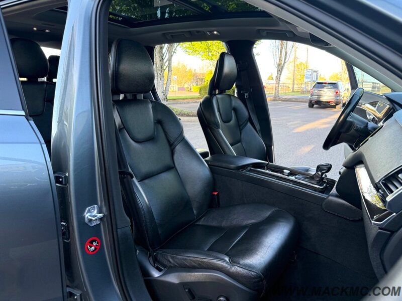 2017 Volvo XC90 T6 Momentum Pano Roof 3RD Wow Seat Nav   - Photo 19 - Hillsboro, OR 97123