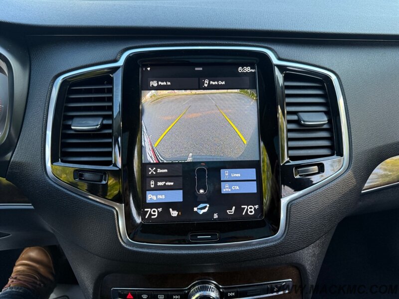 2017 Volvo XC90 T6 Momentum Pano Roof 3RD Wow Seat Nav   - Photo 14 - Hillsboro, OR 97123