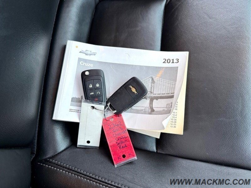 2013 Chevrolet Cruze LTZ RS 76K Low Miles 38-MPG   - Photo 12 - Hillsboro, OR 97123