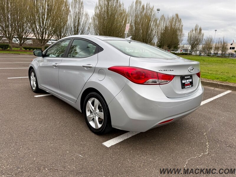 2011 Hyundai ELANTRA GLS 61k Low Miles 2-owner 38-MPG - Photo 9 - Hillsboro, OR 97123