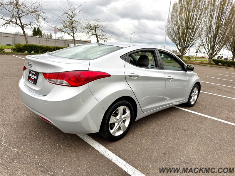2011 Hyundai ELANTRA GLS 61k Low Miles 2-owner 38-MPG - Photo 7 - Hillsboro, OR 97123