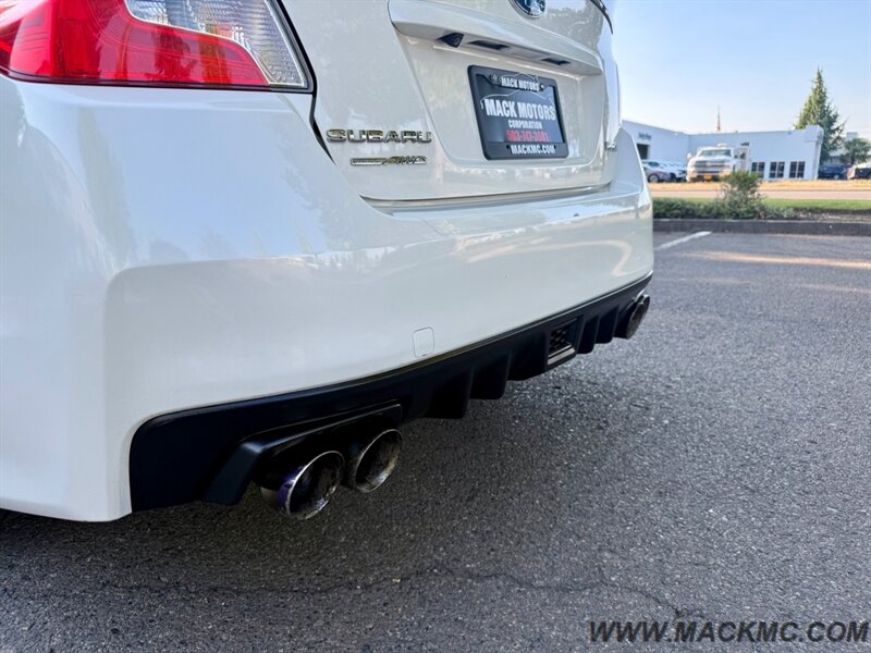 2018 Subaru WRX 6-Speed Manual Lowered Back Up Cam - Photo 12 - Hillsboro, OR 97123