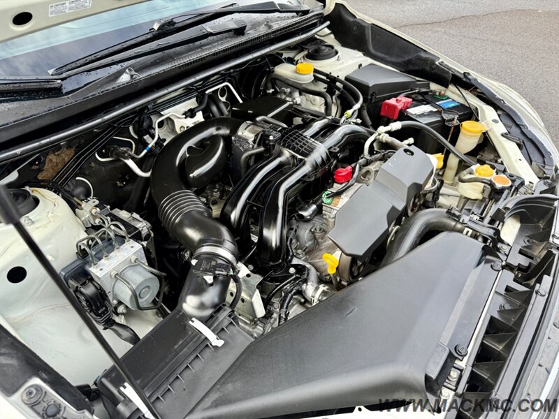 2013 Subaru XV Crosstrek 2.0i Limited Leather Heated Seats Roof Rack AWD   - Photo 17 - Hillsboro, OR 97123