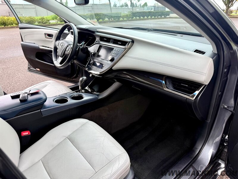 2013 Toyota Avalon Limited Loaded Navi Back Up Camera Moonroof V6   - Photo 2 - Hillsboro, OR 97123