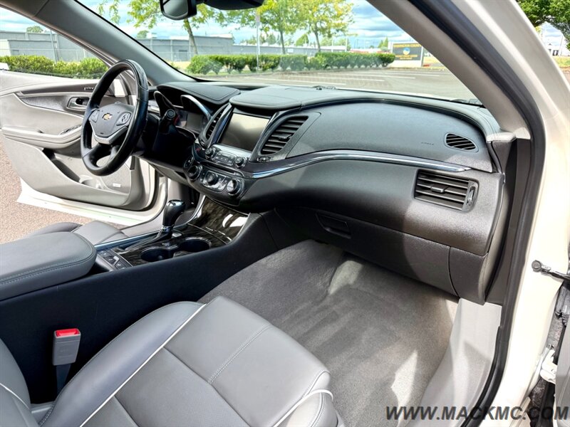 2014 Chevrolet Impala LTZ Loaded Leather Dual Roof Navi 1-Owner   - Photo 2 - Hillsboro, OR 97123
