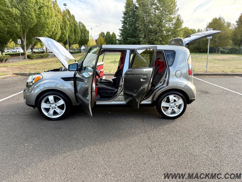 2010 Kia Soul Sport 5-Speed Manual 30-MPG - Photo 25 - Hillsboro, OR 97123