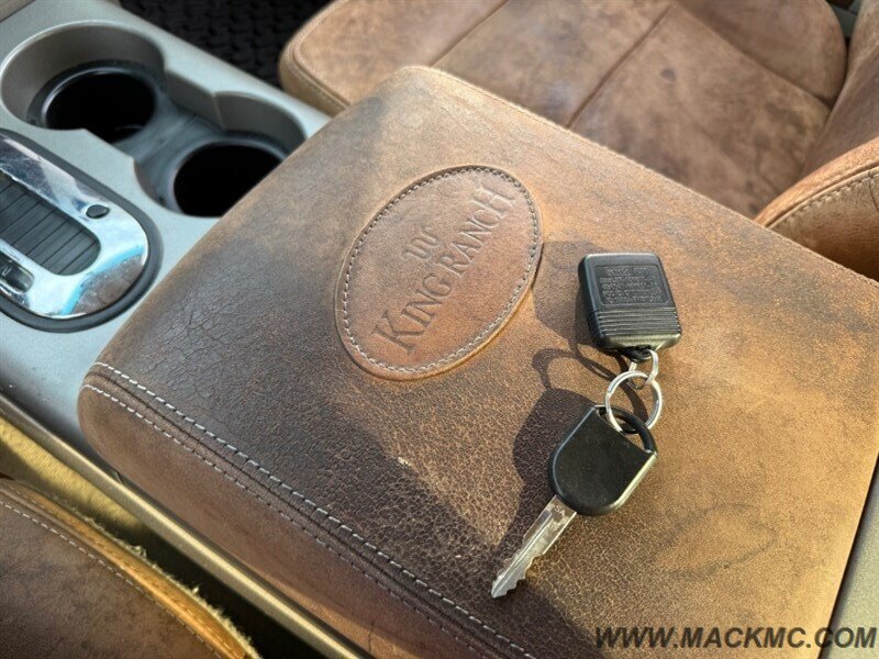 2007 Ford F-150 King Ranch 4x4 Low Miles Lariat   - Photo 18 - Hillsboro, OR 97123