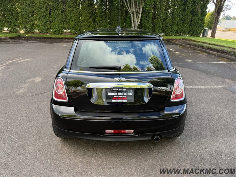 2013 MINI Hardtop Cooper Automatic Leather 85K Low Miles   - Photo 8 - Hillsboro, OR 97123