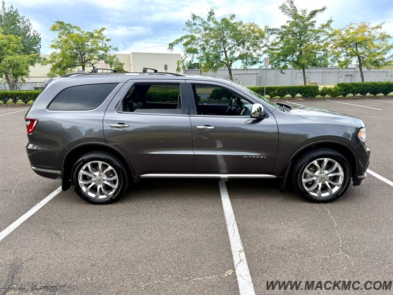 2016 Dodge Durango Citadel 3rd Row DVD AWD - Photo 8 - Hillsboro, OR 97123