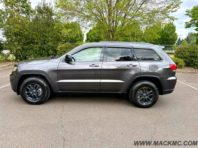 2019 Jeep Grand Cherokee Laredo AWD Back Up Camera V6 25-MPG   - Photo 3 - Hillsboro, OR 97123