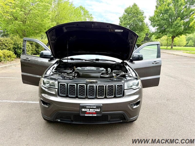 2019 Jeep Grand Cherokee Laredo AWD Back Up Camera V6 25-MPG   - Photo 28 - Hillsboro, OR 97123