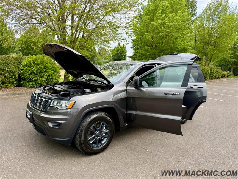2019 Jeep Grand Cherokee Laredo AWD Back Up Camera V6 25-MPG   - Photo 29 - Hillsboro, OR 97123