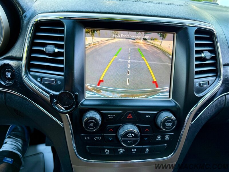 2014 Jeep Grand Cherokee Summit Dual Pano Roof Loaded Navi  AWD   - Photo 15 - Hillsboro, OR 97123