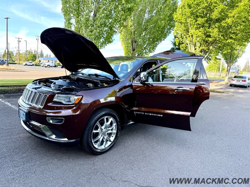2014 Jeep Grand Cherokee Summit Dual Pano Roof Loaded Navi  AWD   - Photo 29 - Hillsboro, OR 97123