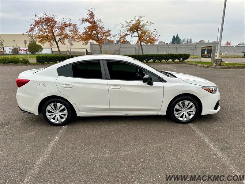 2020 Subaru Impreza 5-Speed 1-Owner Low Miles 31-MPG   - Photo 5 - Hillsboro, OR 97123