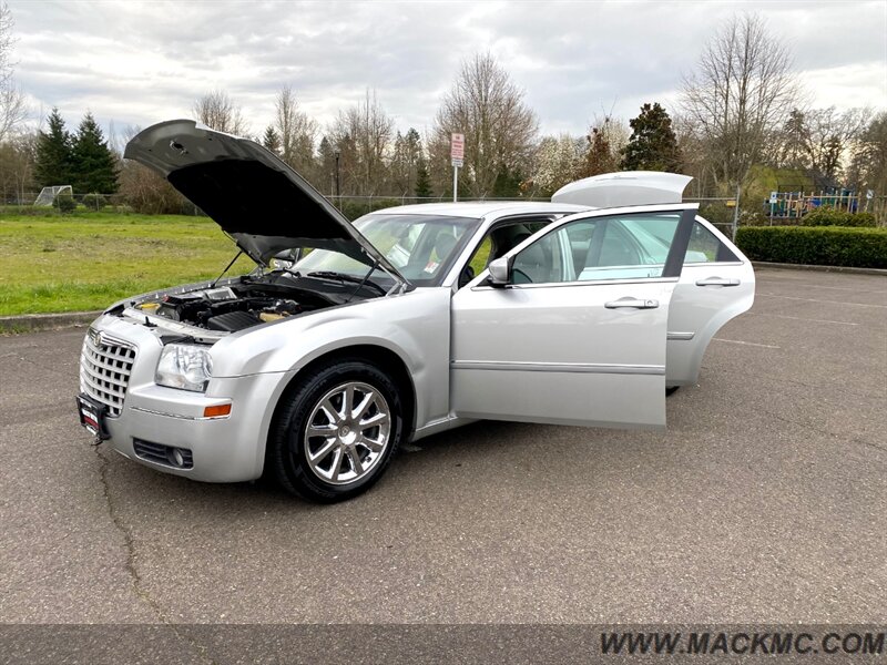 2007 Chrysler 300 Series Touring   - Photo 26 - Hillsboro, OR 97123