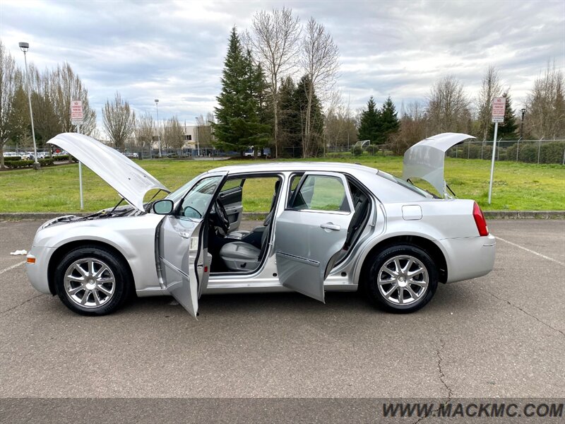 2007 Chrysler 300 Series Touring   - Photo 27 - Hillsboro, OR 97123