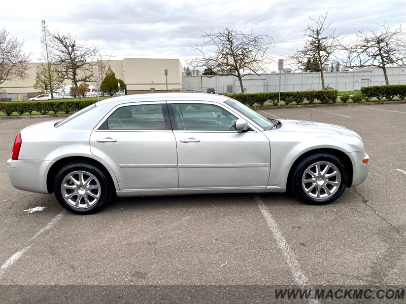 2007 Chrysler 300 Series Touring   - Photo 7 - Hillsboro, OR 97123