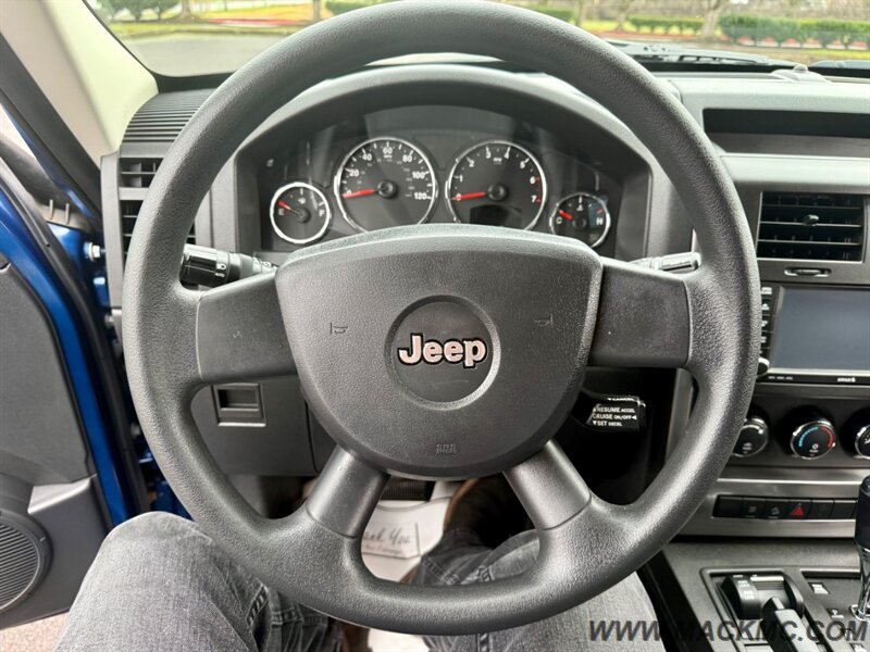 2009 Jeep Liberty Sport Rocky Mountain Edition 1-Owner 45K Miles   - Photo 24 - Hillsboro, OR 97123