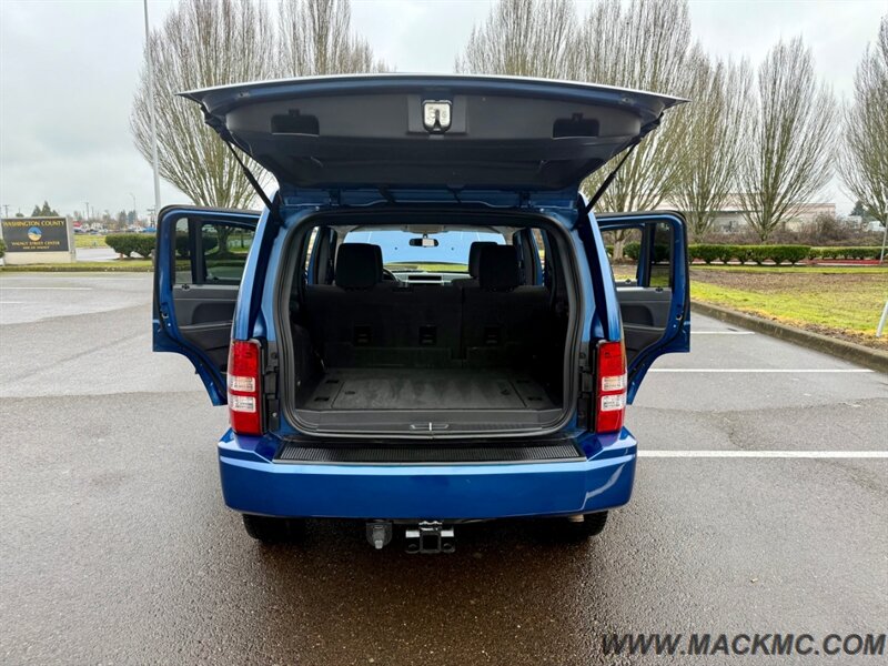 2009 Jeep Liberty Sport Rocky Mountain Edition 1-Owner 45K Miles   - Photo 37 - Hillsboro, OR 97123