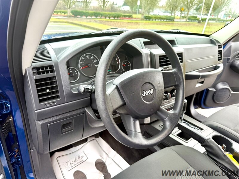 2009 Jeep Liberty Sport Rocky Mountain Edition 1-Owner 45K Miles   - Photo 15 - Hillsboro, OR 97123