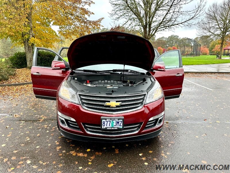 2015 Chevrolet Traverse LTZ Loaded  Low Miles AWd   - Photo 28 - Hillsboro, OR 97123