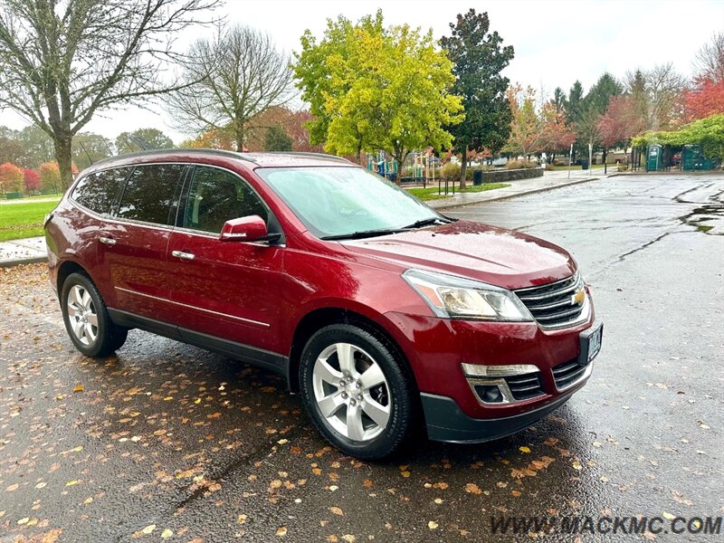 2015 Chevrolet Traverse LTZ Loaded  Low Miles AWd   - Photo 6 - Hillsboro, OR 97123