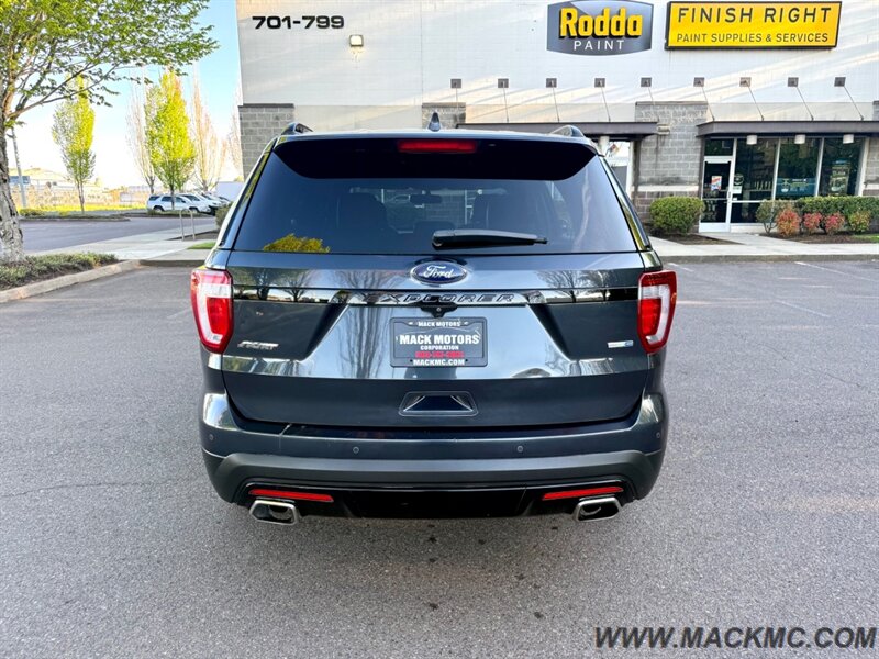 2017 Ford Explorer Sport 3Rd Loaded Back Up Camera Dual Roof AWD   - Photo 8 - Hillsboro, OR 97123