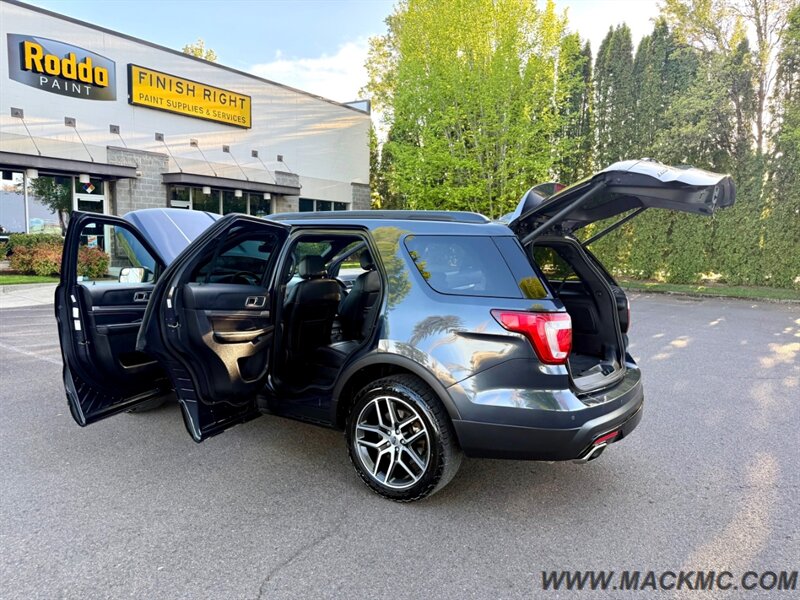 2017 Ford Explorer Sport 3Rd Loaded Back Up Camera Dual Roof AWD   - Photo 27 - Hillsboro, OR 97123